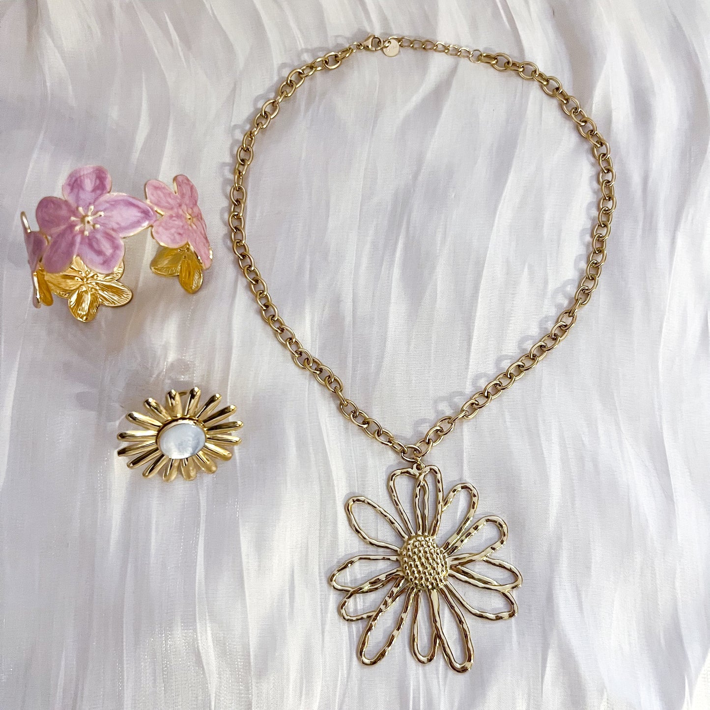 Look Flor MARGARITA (Collar & Brazalete)