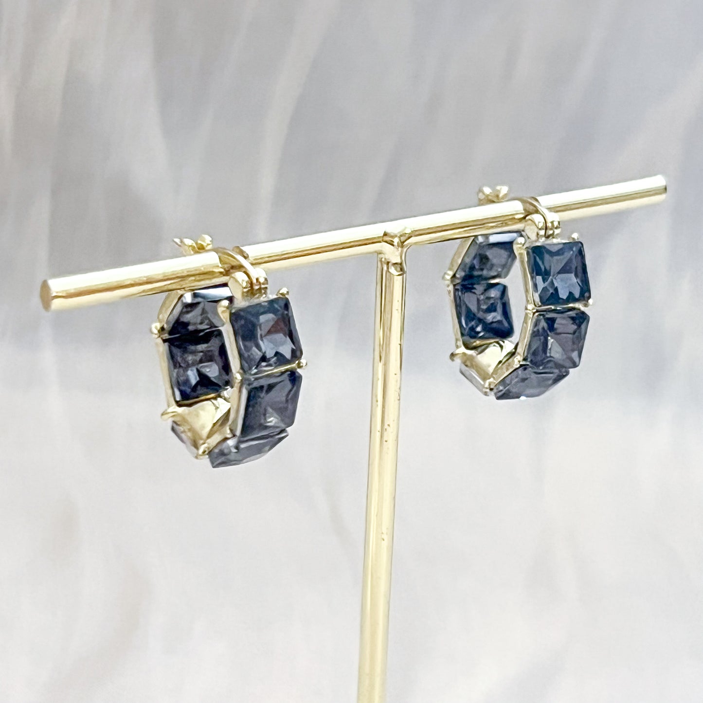 Pendientes Noche Elegante  （Rectangular Negro Brillante）