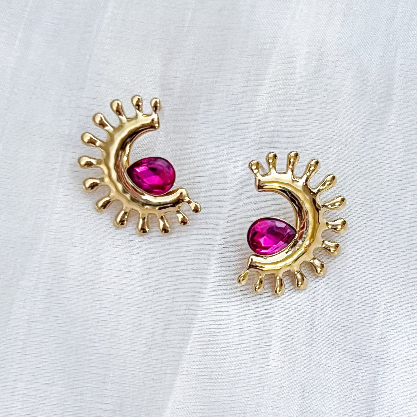 Pendientes sol gota（fusia）