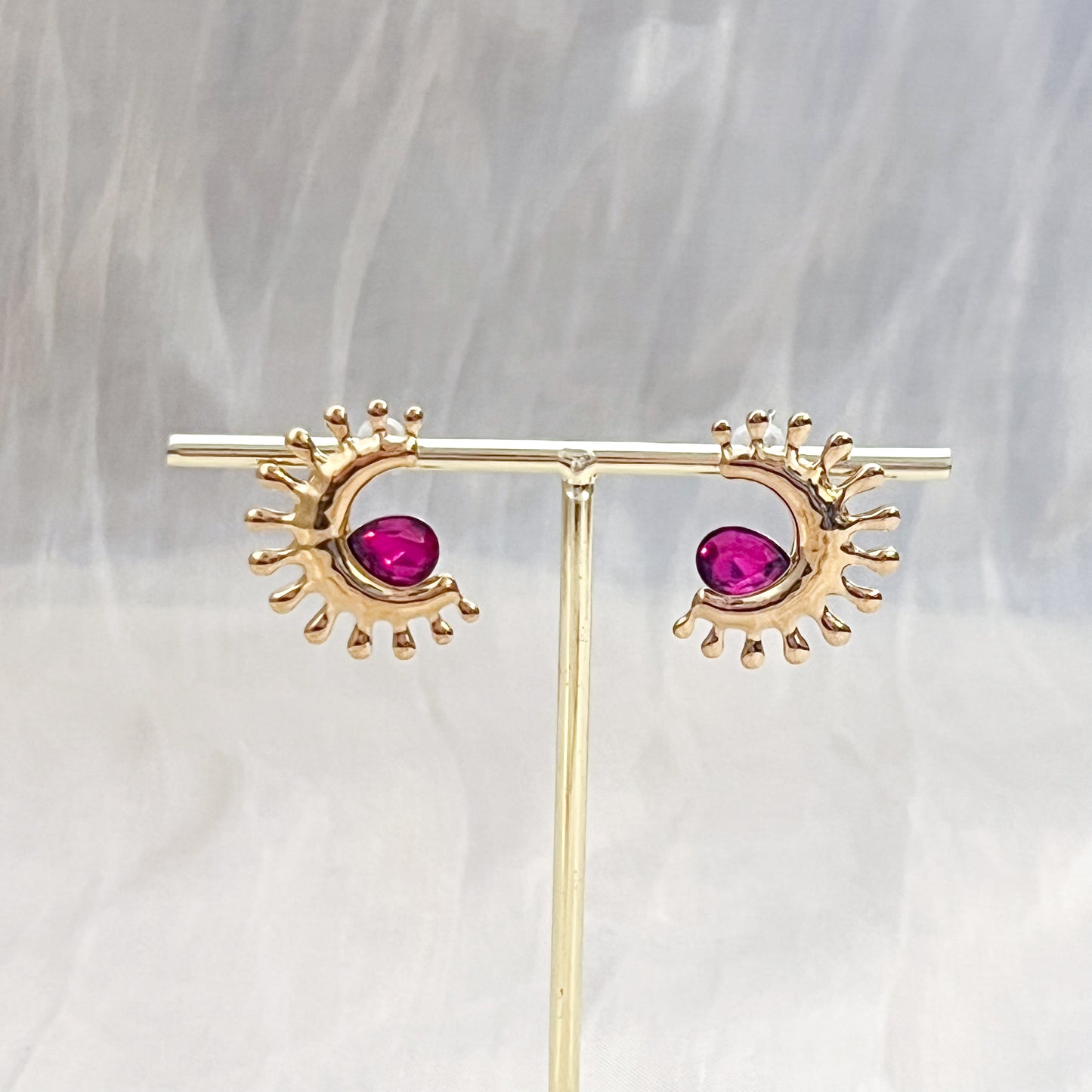 Pendientes sol gota（fusia）