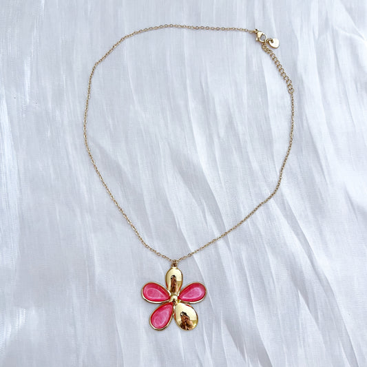 Collar Flor Brillo Fusia