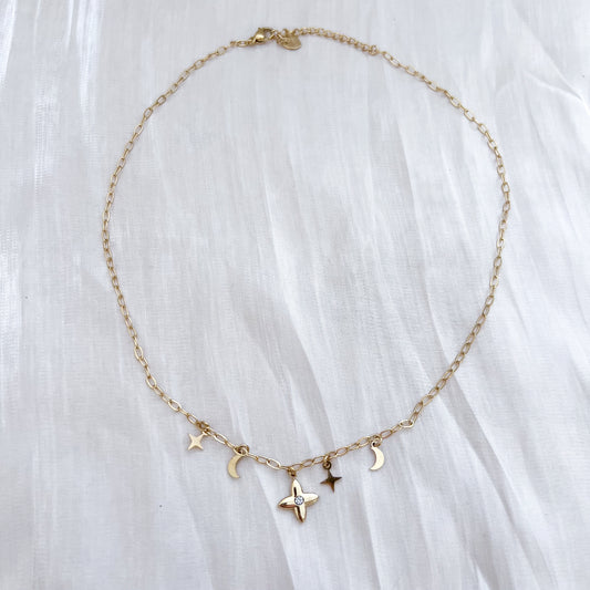 Collar Estelar （charm estrella）