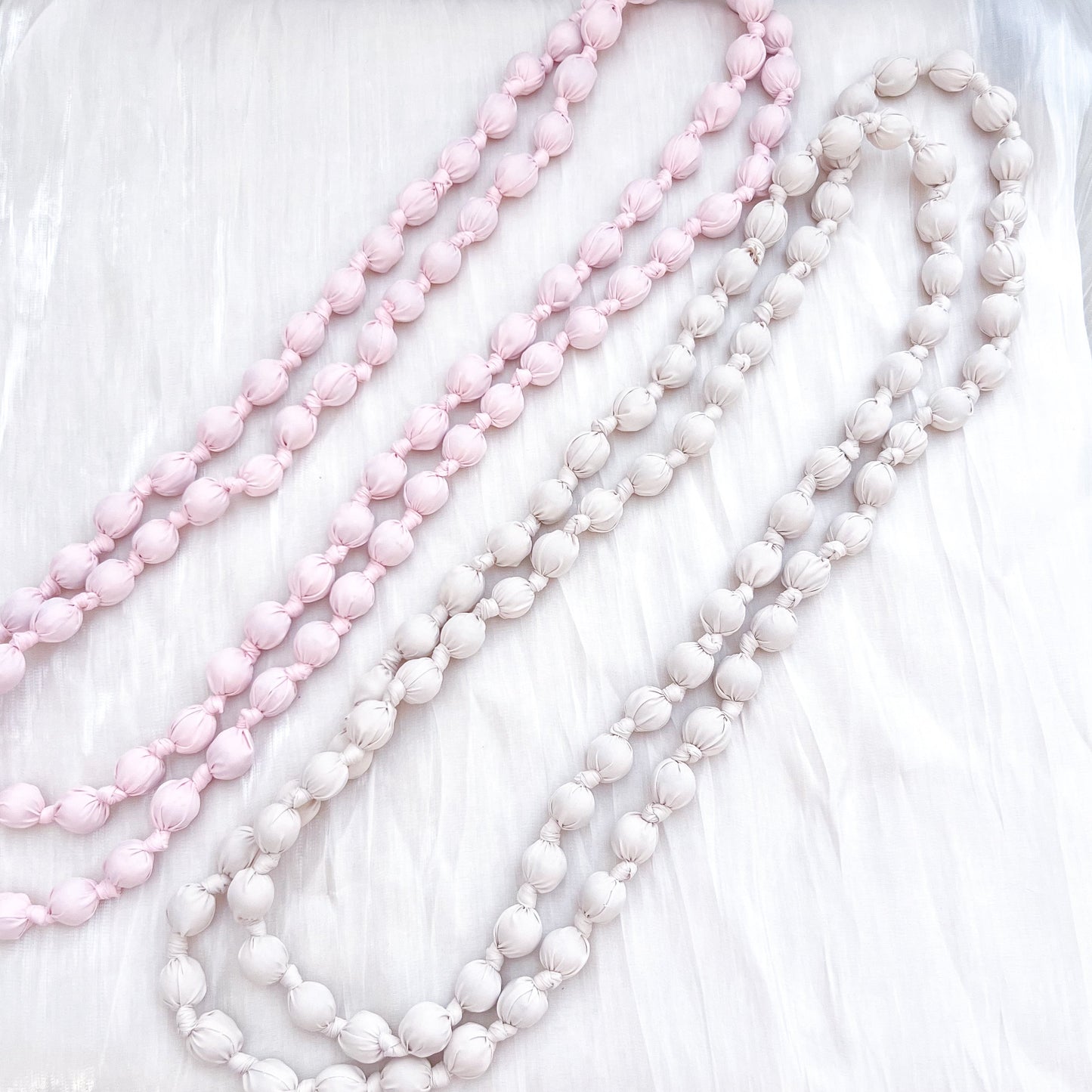 Collar Nudo Suave （2 colores）