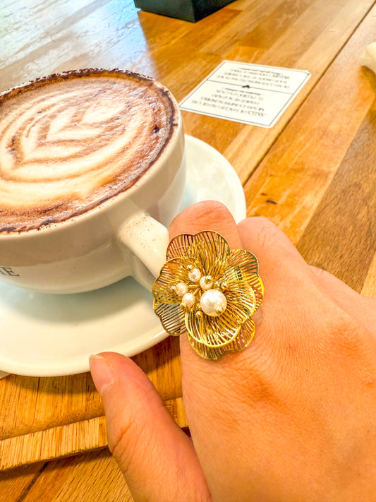 Anillo SIRENA (FLOR DORADO)  Ajustable