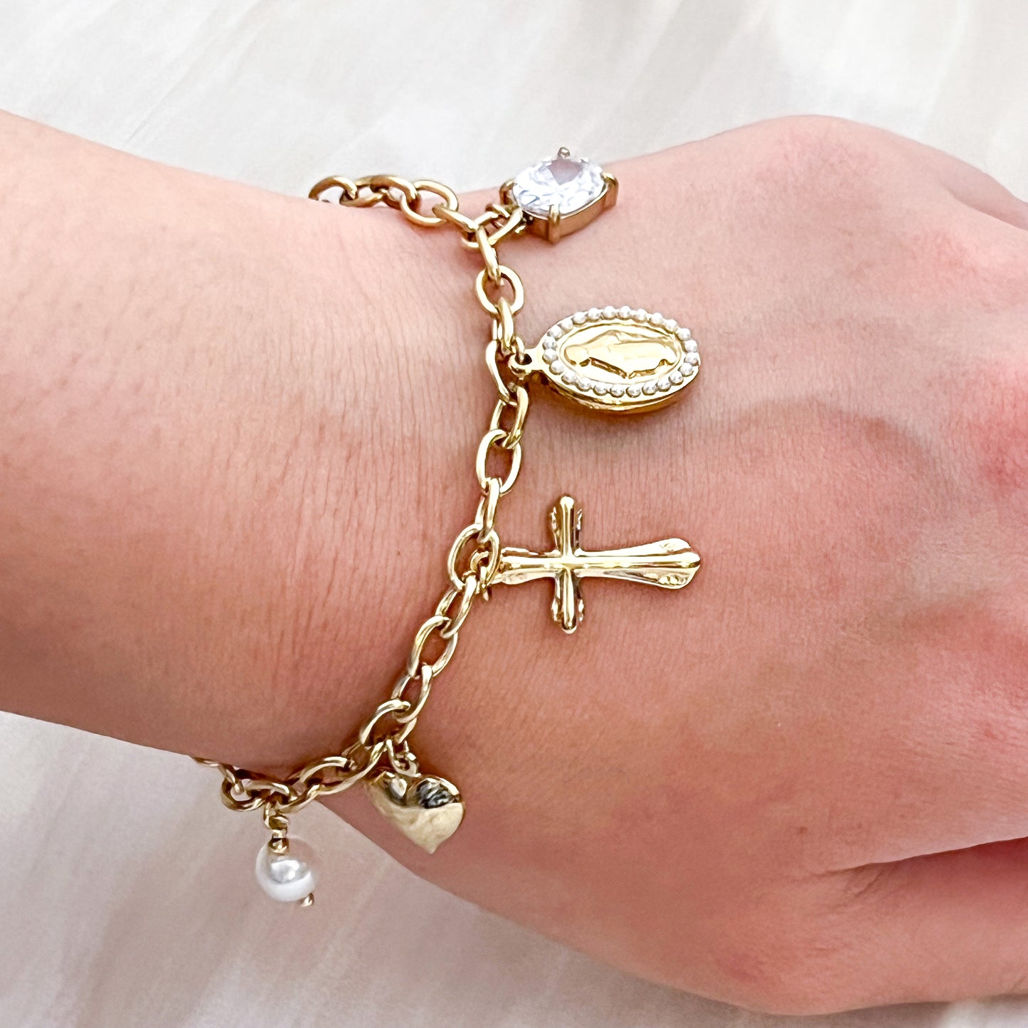 Look reina cruz brillante (collar & pulsera)