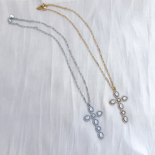 Collar Cruz Sagrada Luz ( 2 colores)