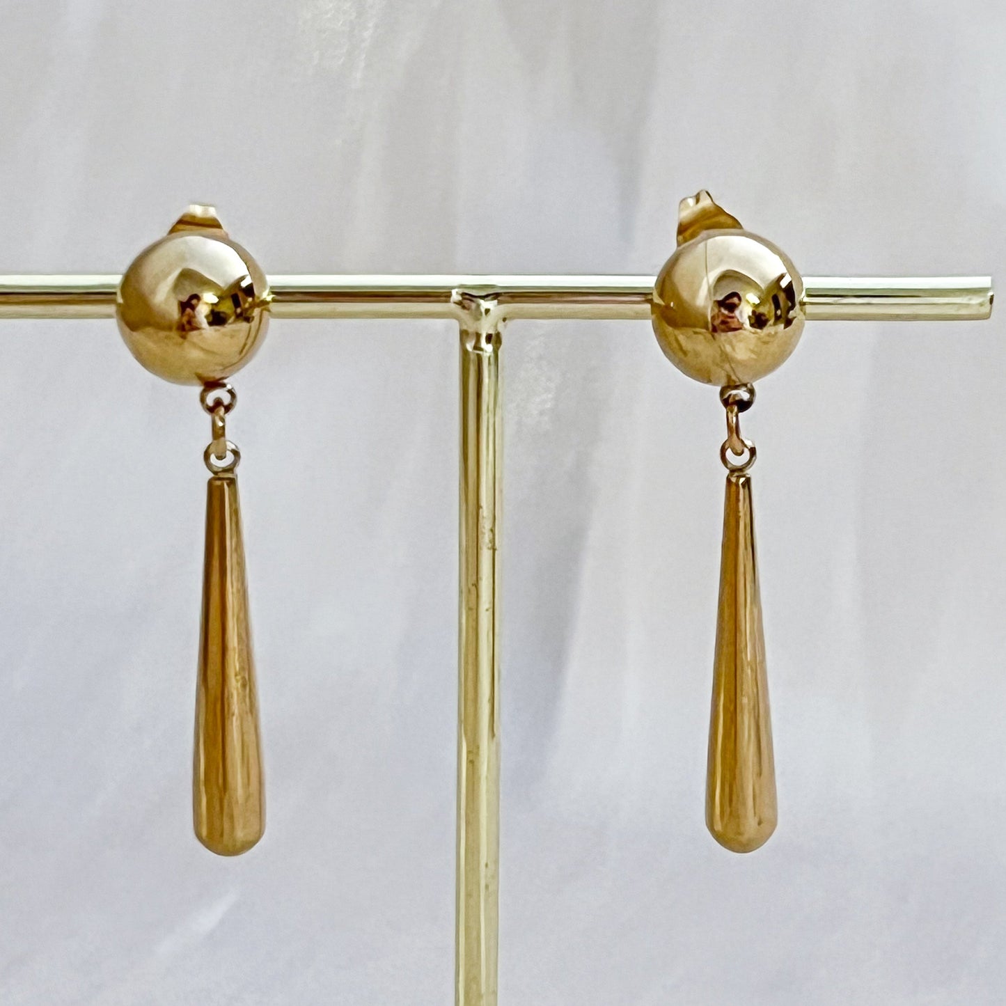 Pendientes Gota Dorada Minimal (Bolita）