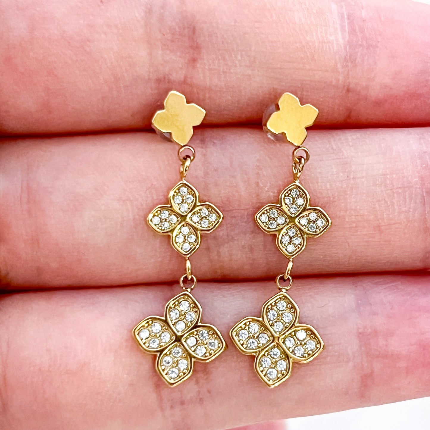 Pendientes Flor Brillo Imperial （trebol largo）