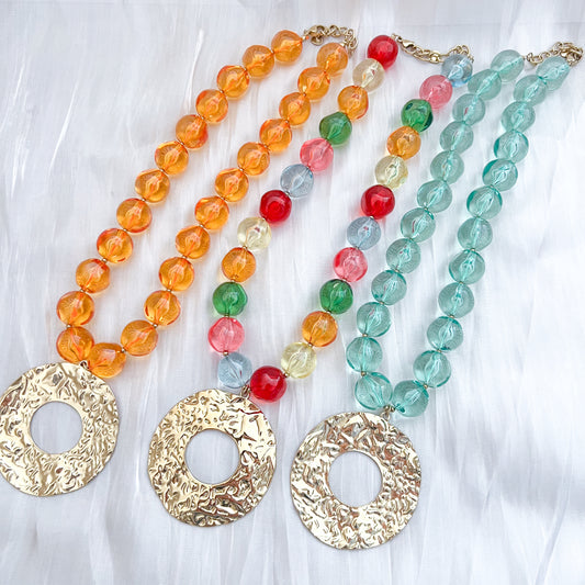 Collar Camila Dorado  ( aro &3 colores)