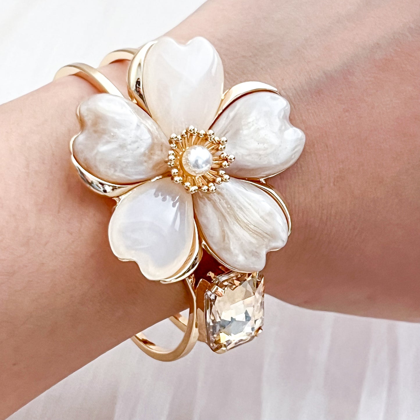 Look Valentina Bloom (brillo flor 4 color)