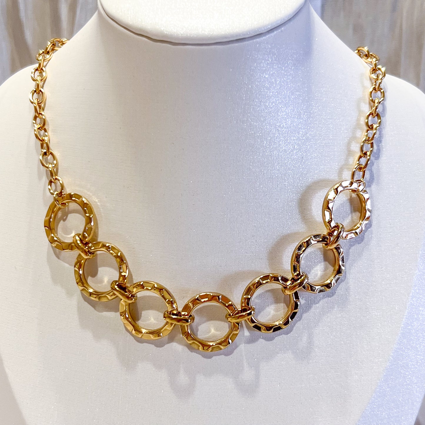 Collar Milano Oro（cadena oval & corazones）