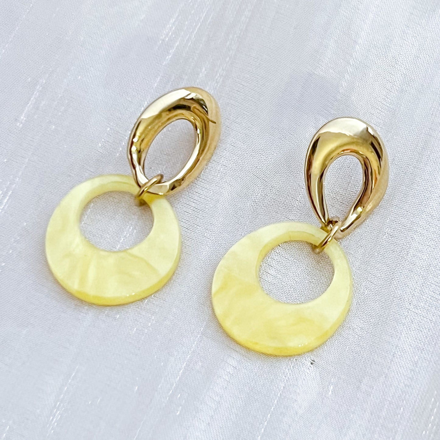 Pendientes Riviera Luz（aro &5 colores）