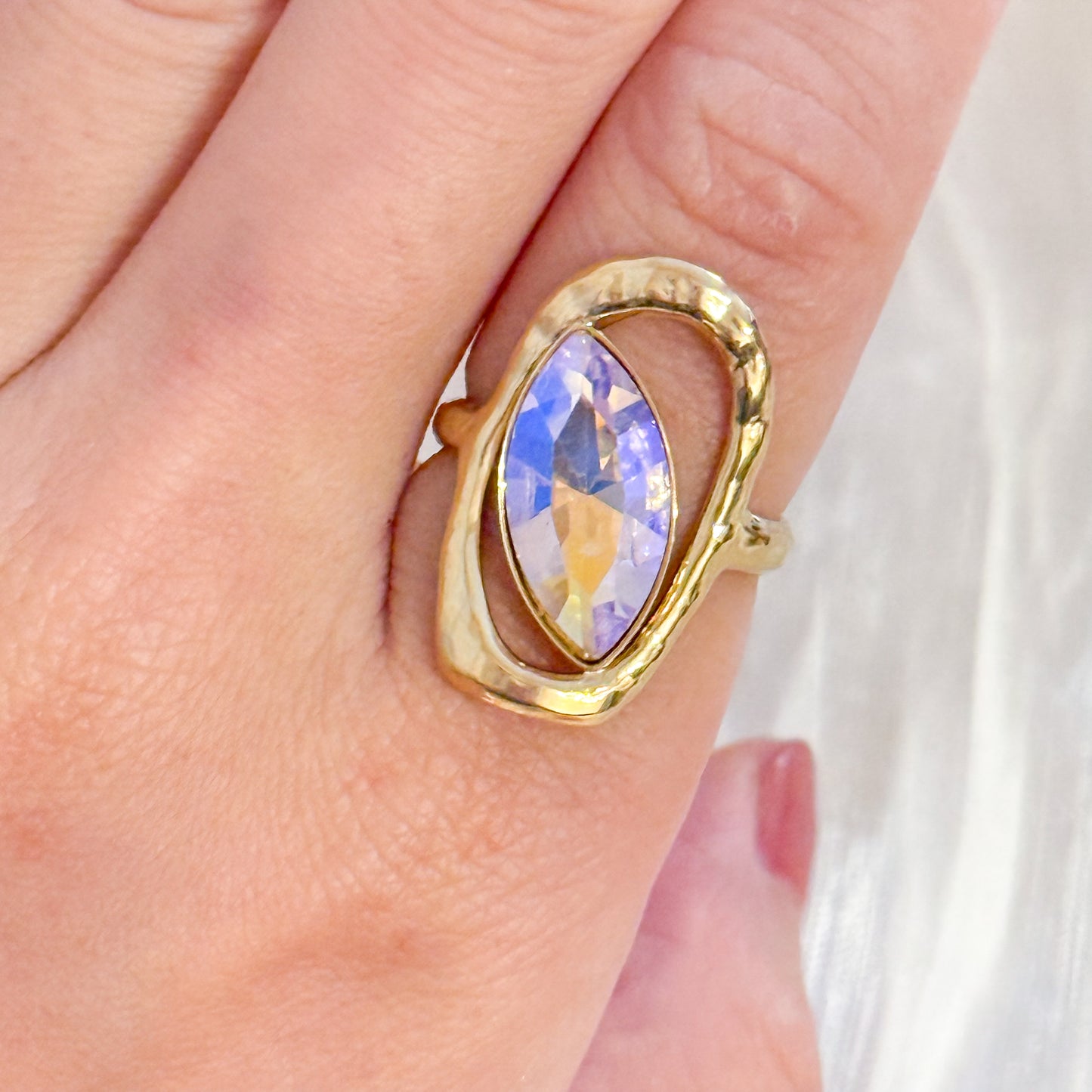 Anillo Ojo de pavo real （Ajustable& 4 colores &Brillo）