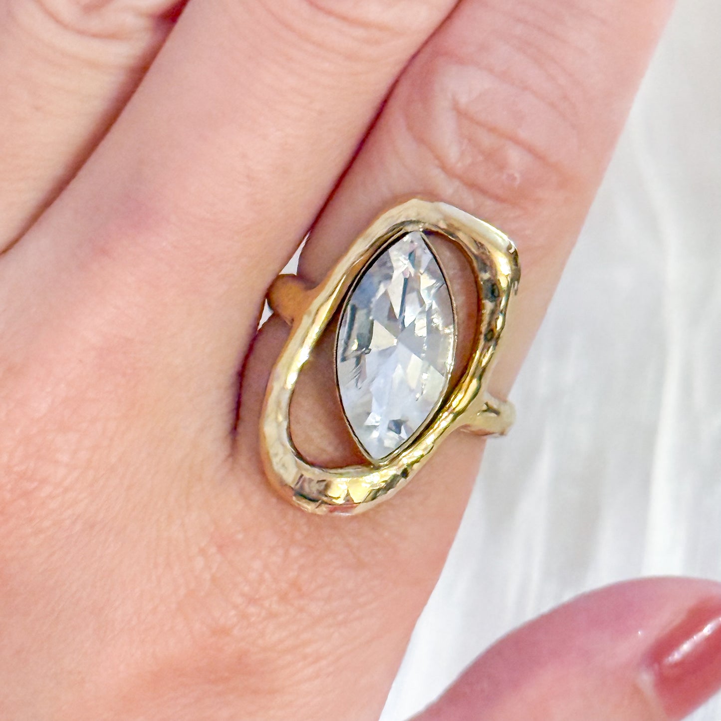 Anillo Ojo de pavo real （Ajustable& 4 colores &Brillo）
