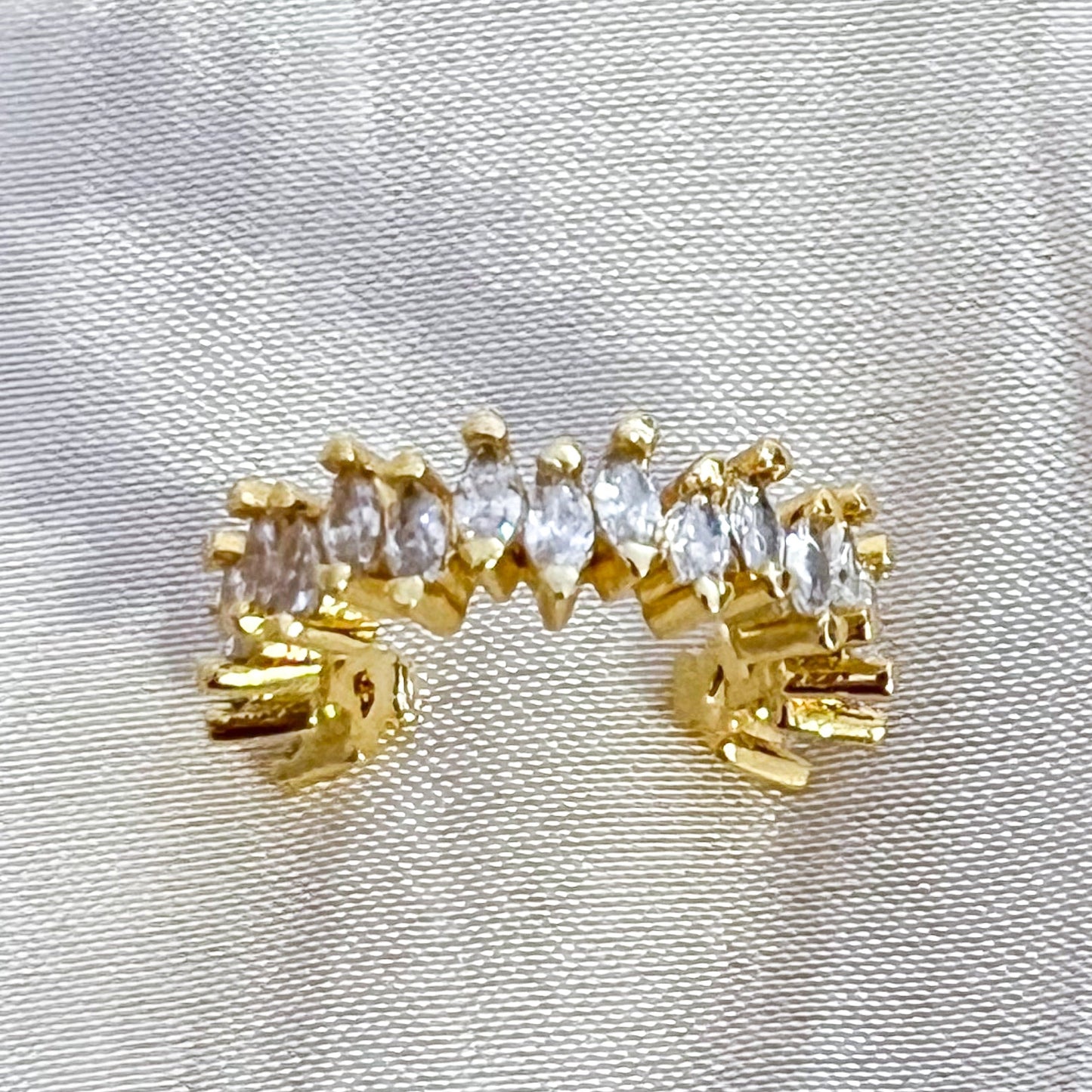 Cuff Eva Line Esencia（brillo 2 colores）