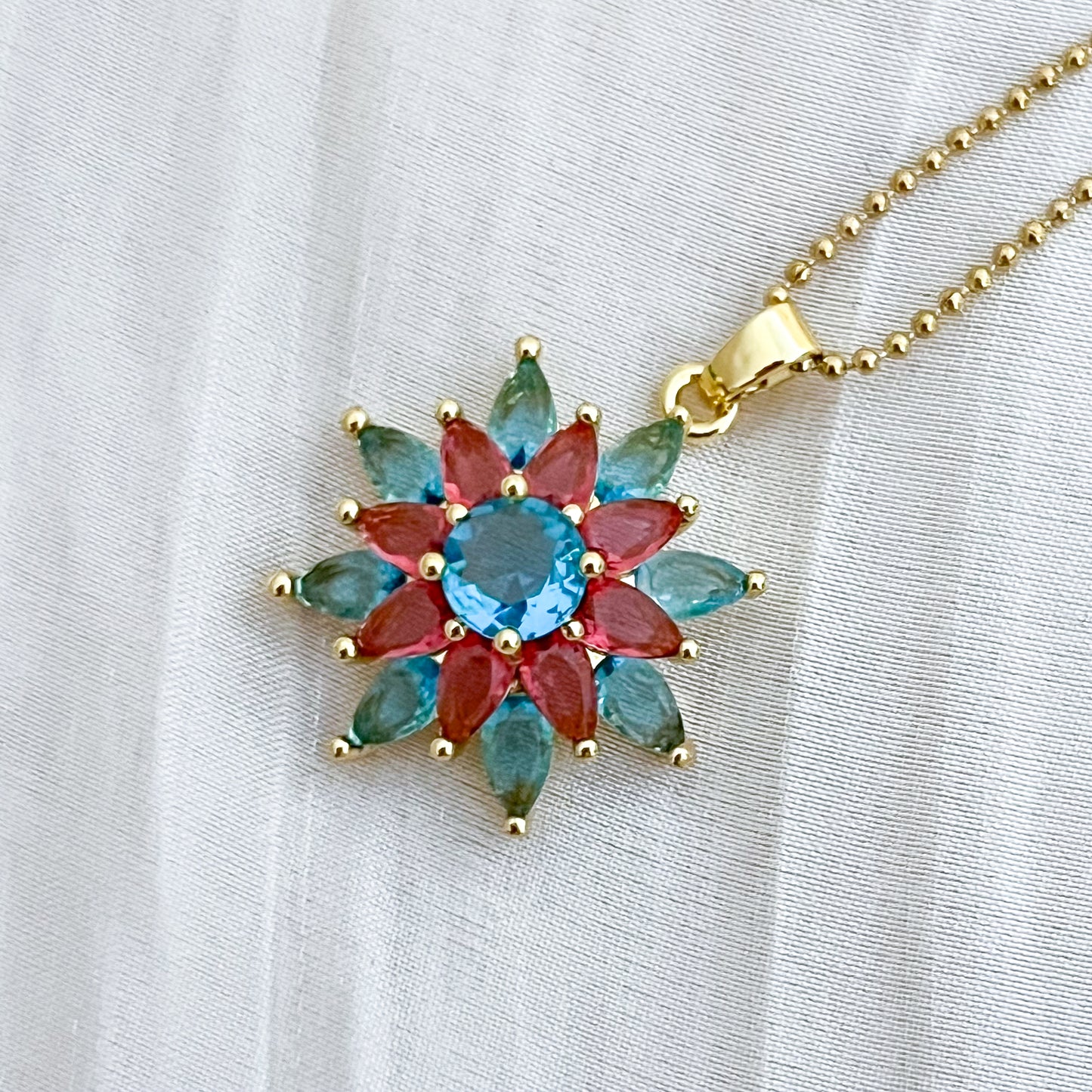 Collar Sol Marbella (Hecho a mano)