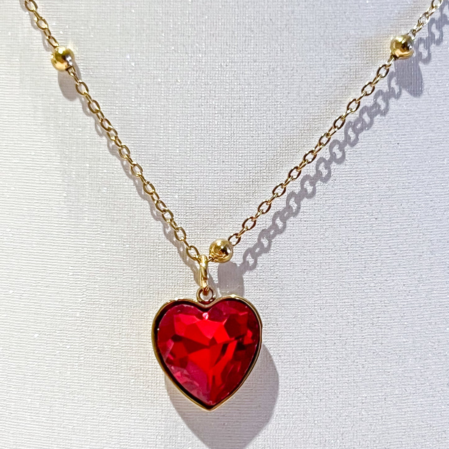 Collar Clara Corazón de Luz (3 colores)
