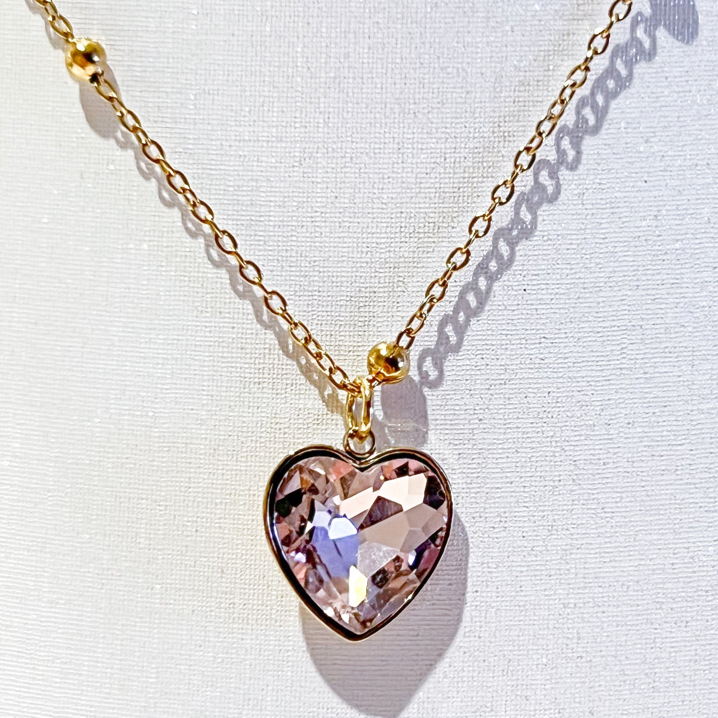 Collar Clara Corazón de Luz (3 colores)