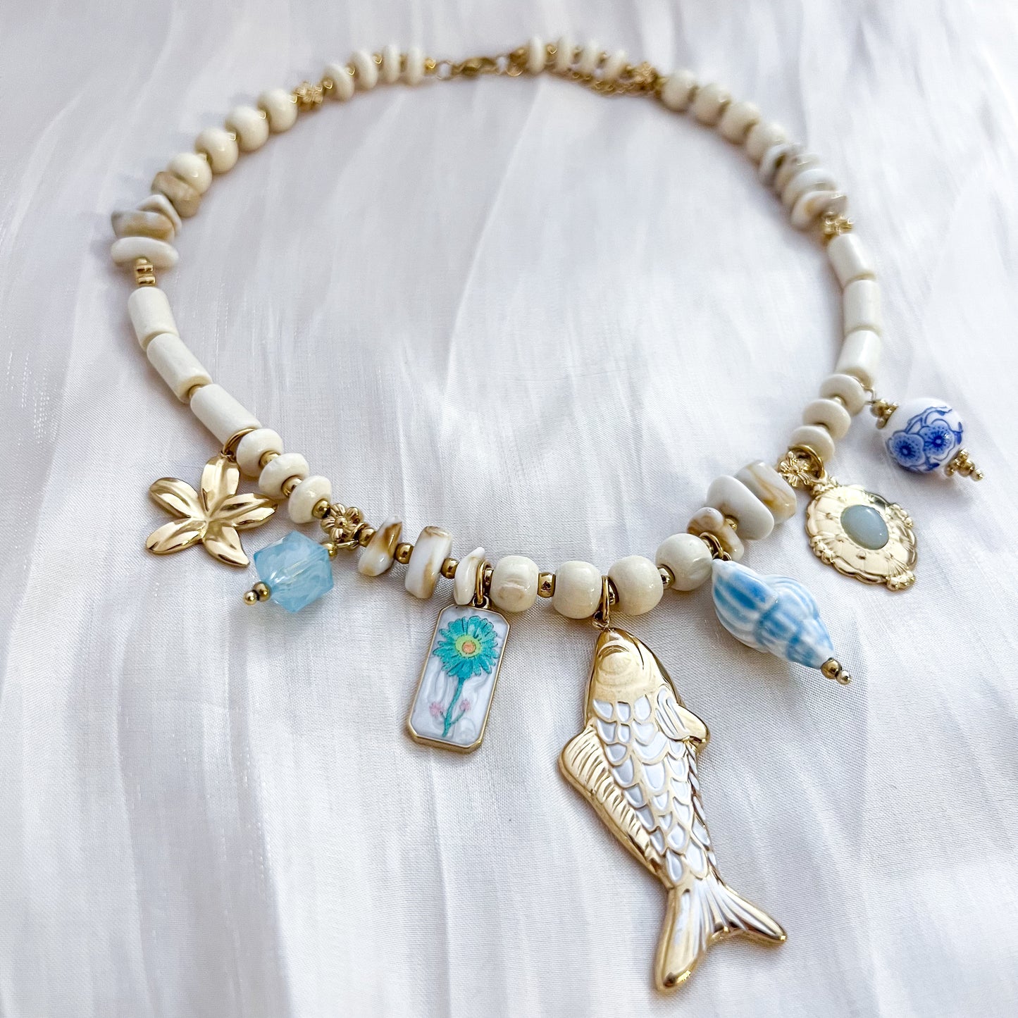 Collar Santorini (pez charm)