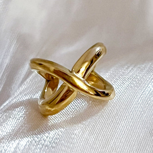Cuff Nudo Dorado