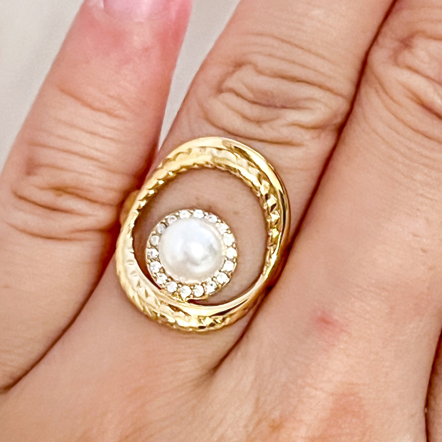 Anillo Atenea Perla Blanca (ajutable）