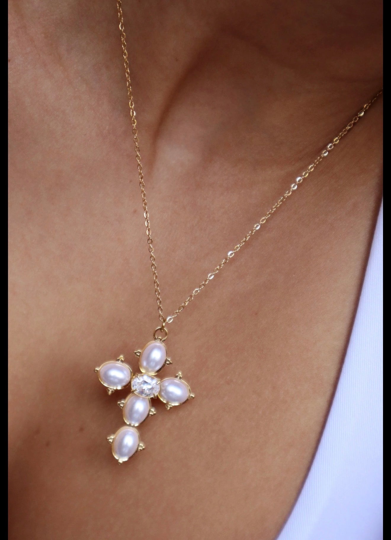 Collar Cruz Luz Rocio