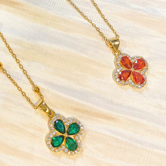 Collar Flor Verde Marrakech （dos colores）Hecho a mano