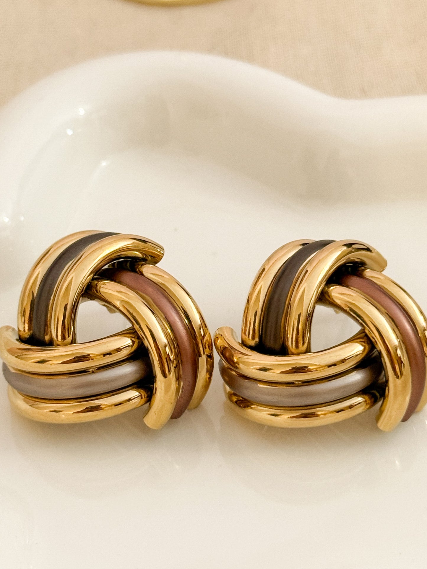 Pendientes La Unión（Nudo Tricolor） – Acero Inoxidable (2 colores)