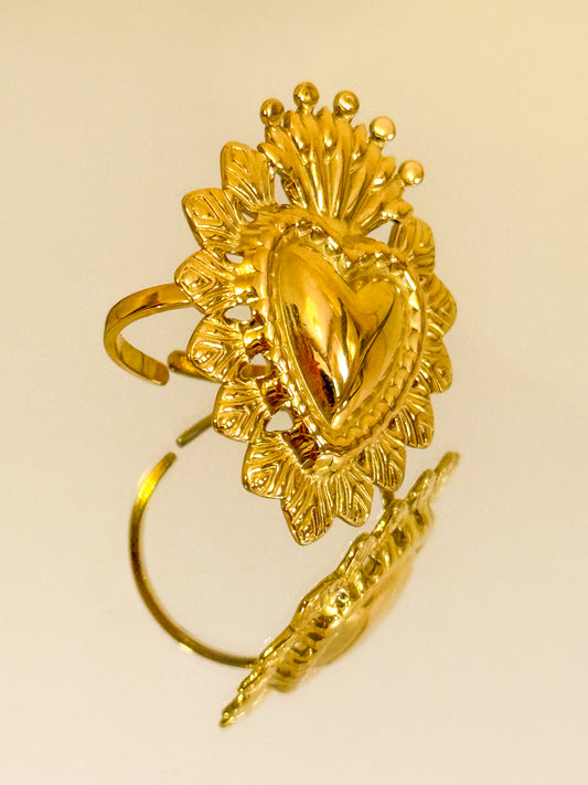 Anillo Corazón Sagrado – Dorado Vintage-Acero Inoxidable (Ajustable)