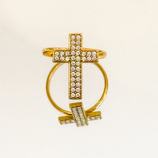 Anillo Cruz Dorada（Diseño geométrico brillante）– Acero Inoxidable (Ajustable)