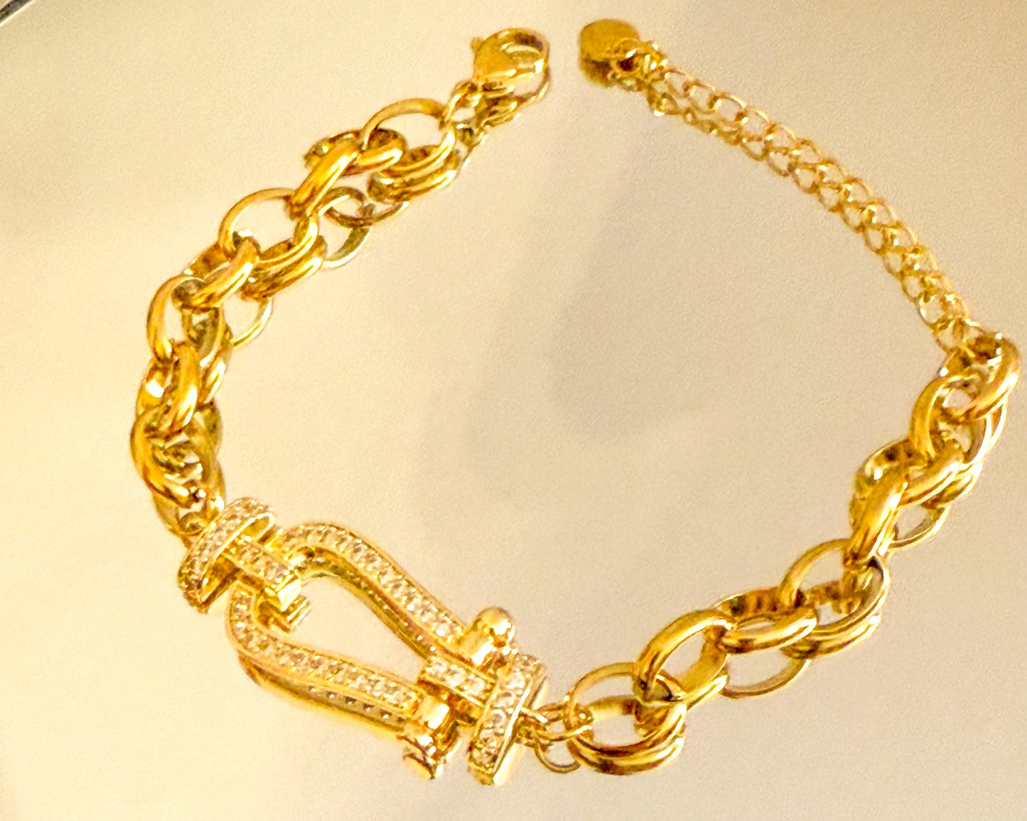 Pulsera Hebilla Real（Ecuestre y Detalle brillante）– Acero Inoxidable