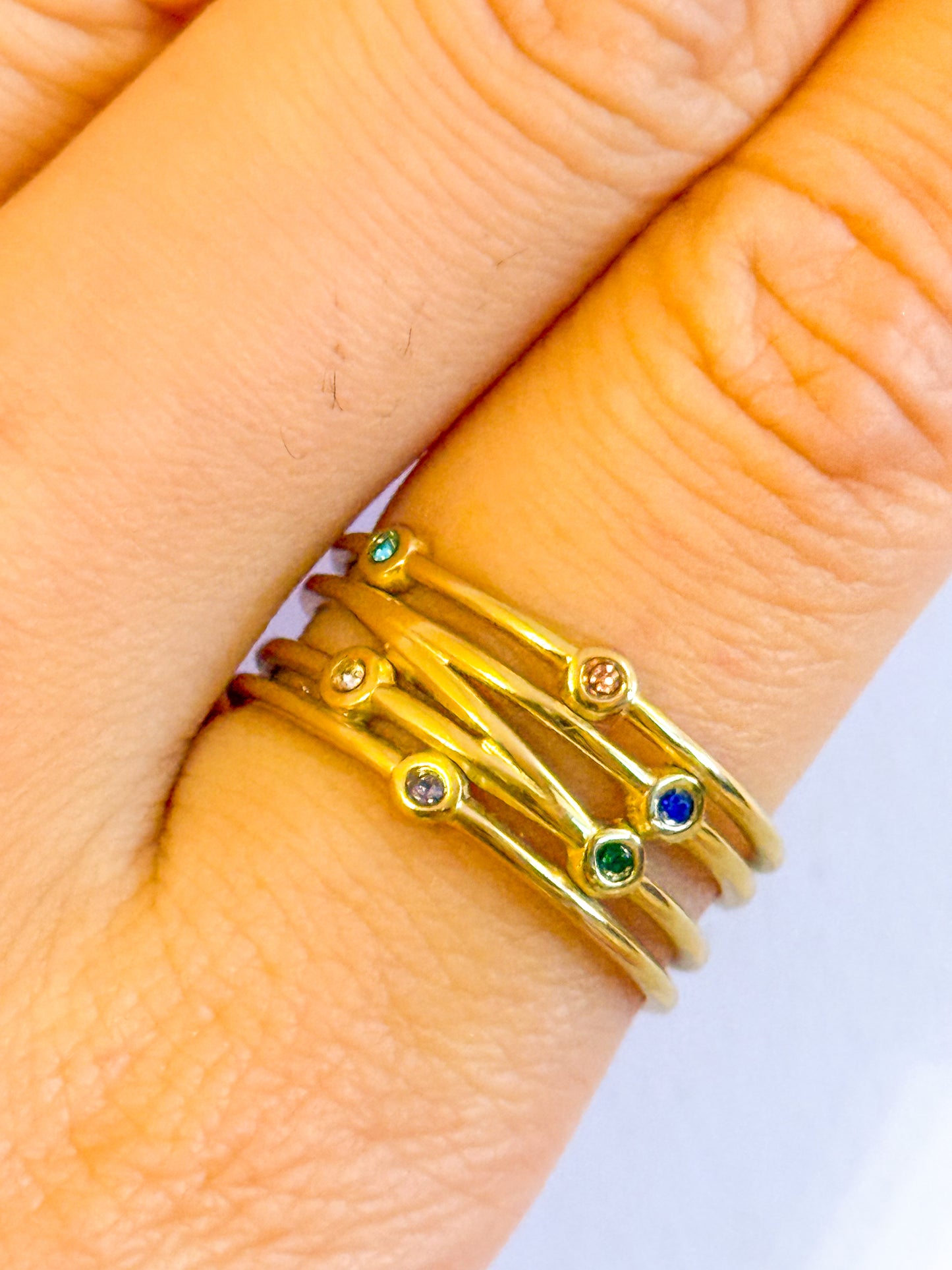 Anillo Cielo de Colores（Piedras multicolor） – Ajustable