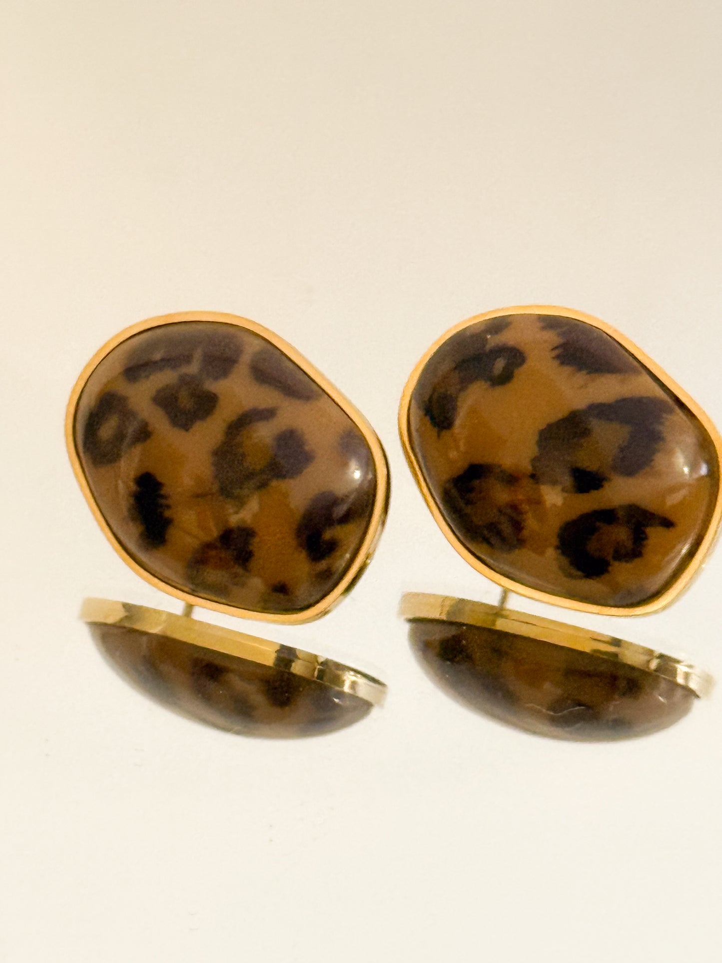 Look Salvaje Dorado（Diseño marmolado redondo）