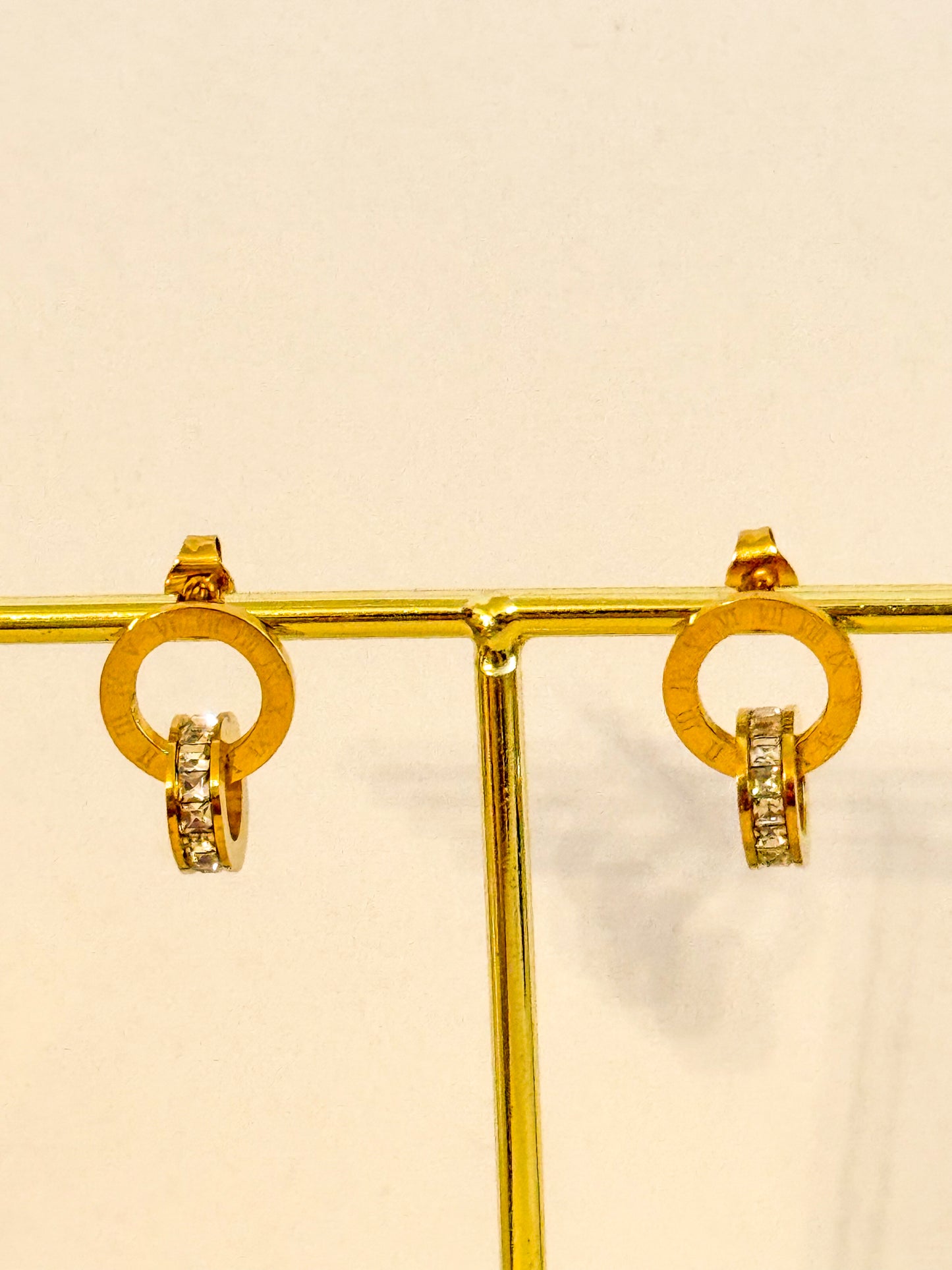 Pendientes Doble Aro（Detalle geométrico） – Acero Inoxidable