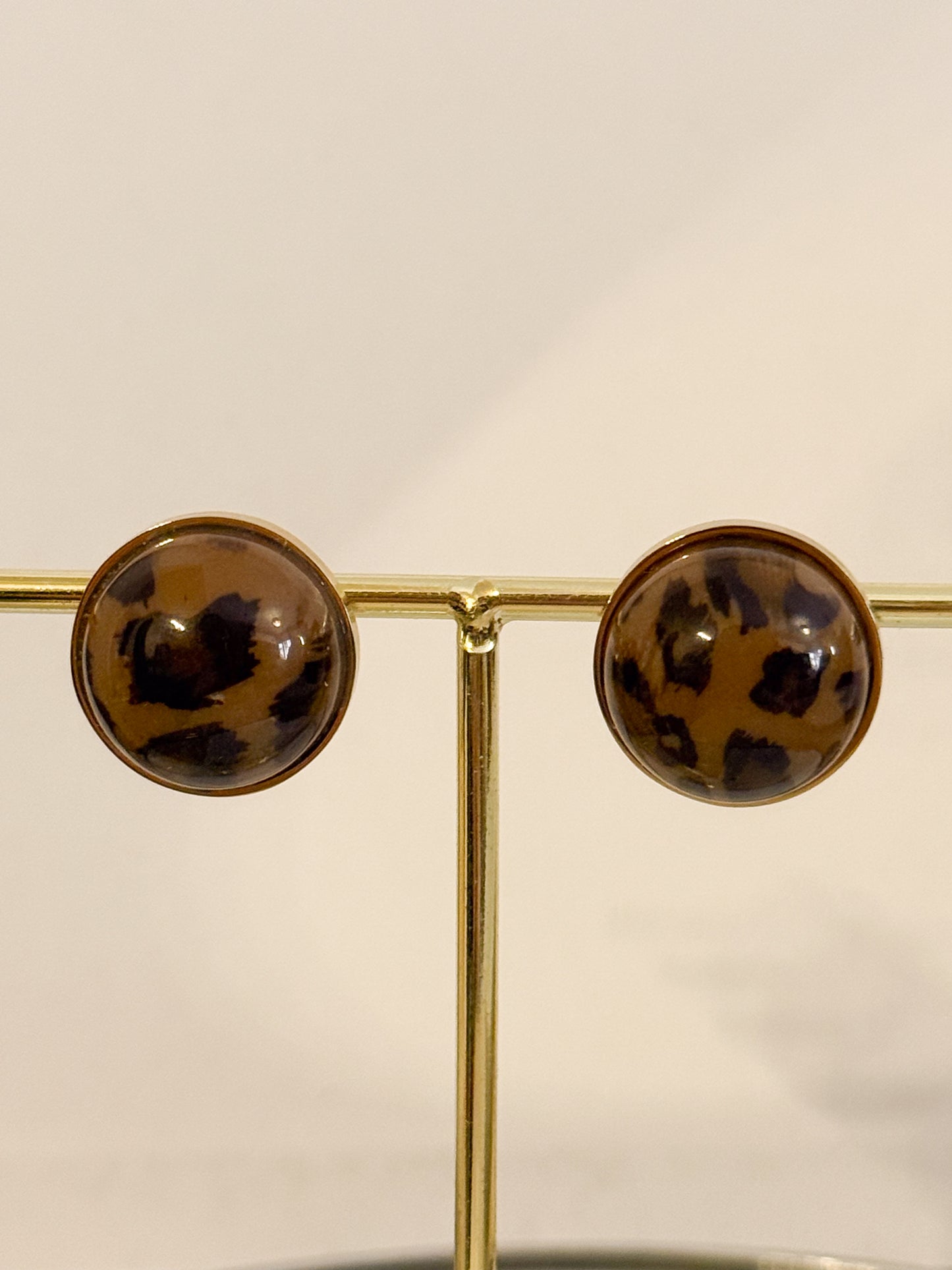 Pendientes Selva Urbana（Redondos animal print）