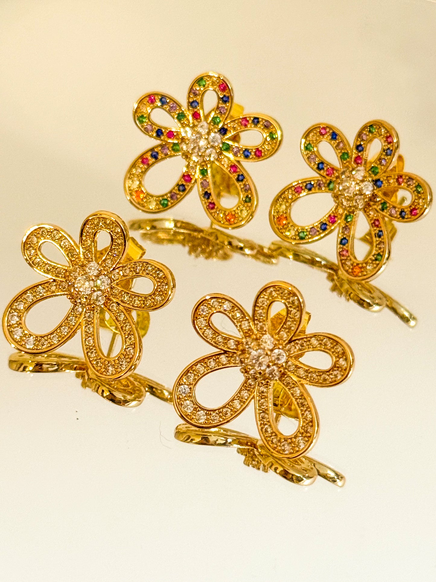 Pendientes Dalia Prisma（Flor multicolor）