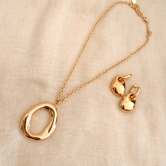 Pendientes Gota de Sol（Acero inoxidable dorado）