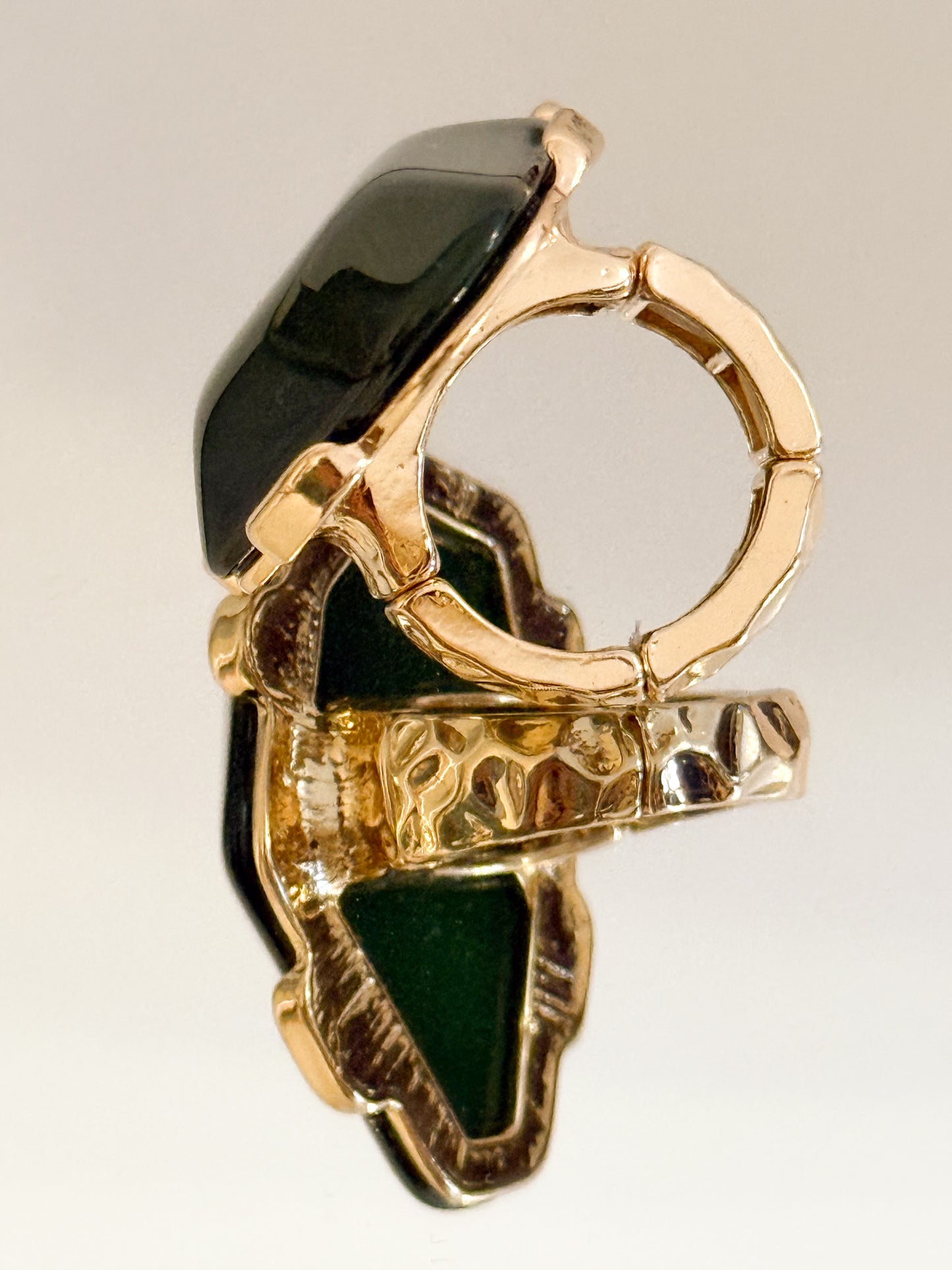 Anillo Luana Terra (modelo grande, ajustable , talla 18-20)