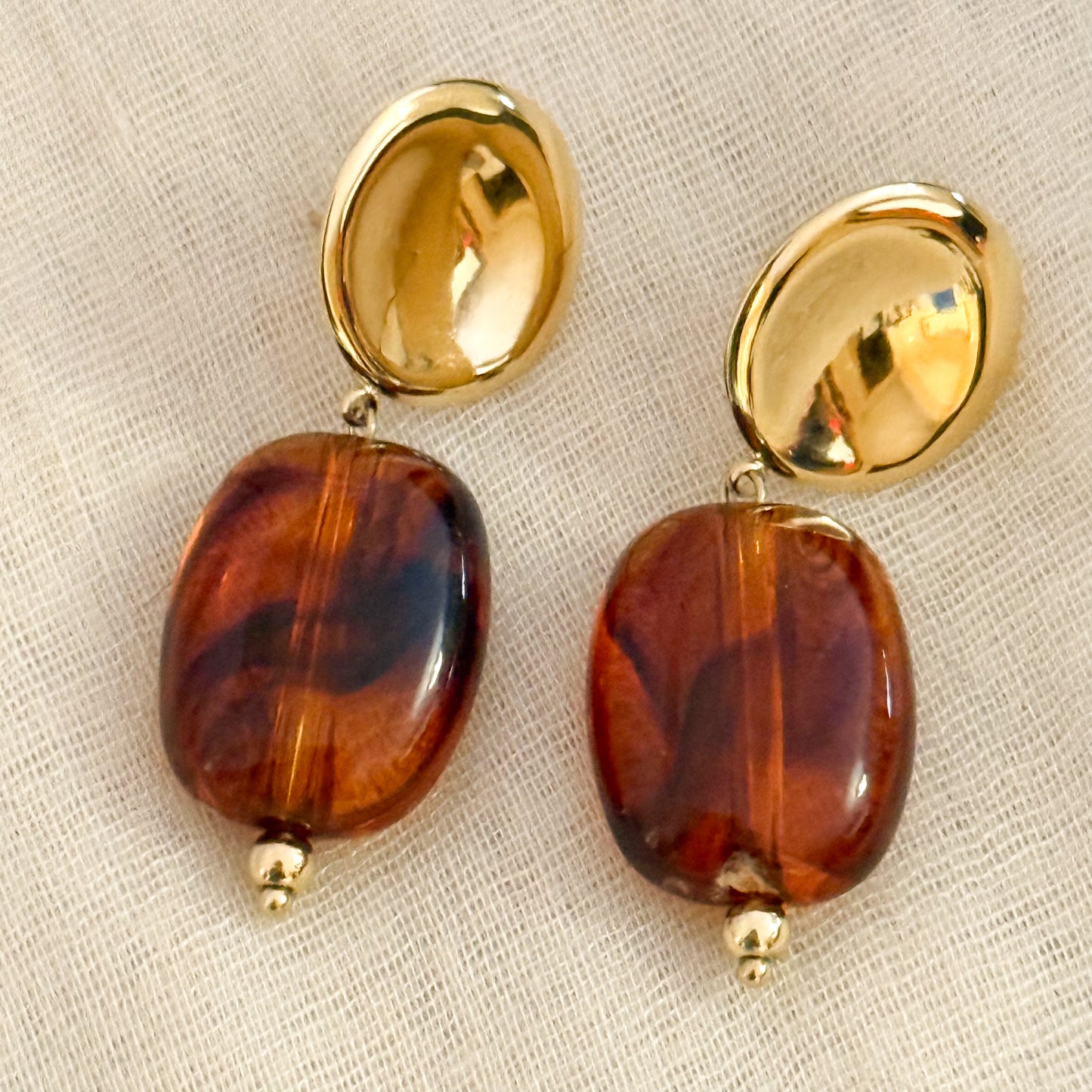 Look Áureo Ambarado（Collar + Pendientes）