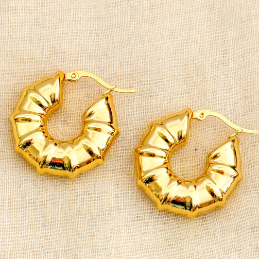 Pendientes Bambú Dorado（Aros textura natural）