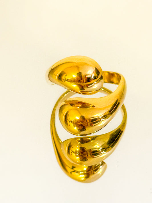 Anillo Dos Gota Esculpida（Dorado brillante）