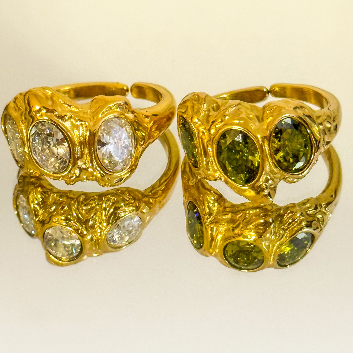 Anillo Rocío de Luz (Circonitas blancas / verdes/ brillos)
