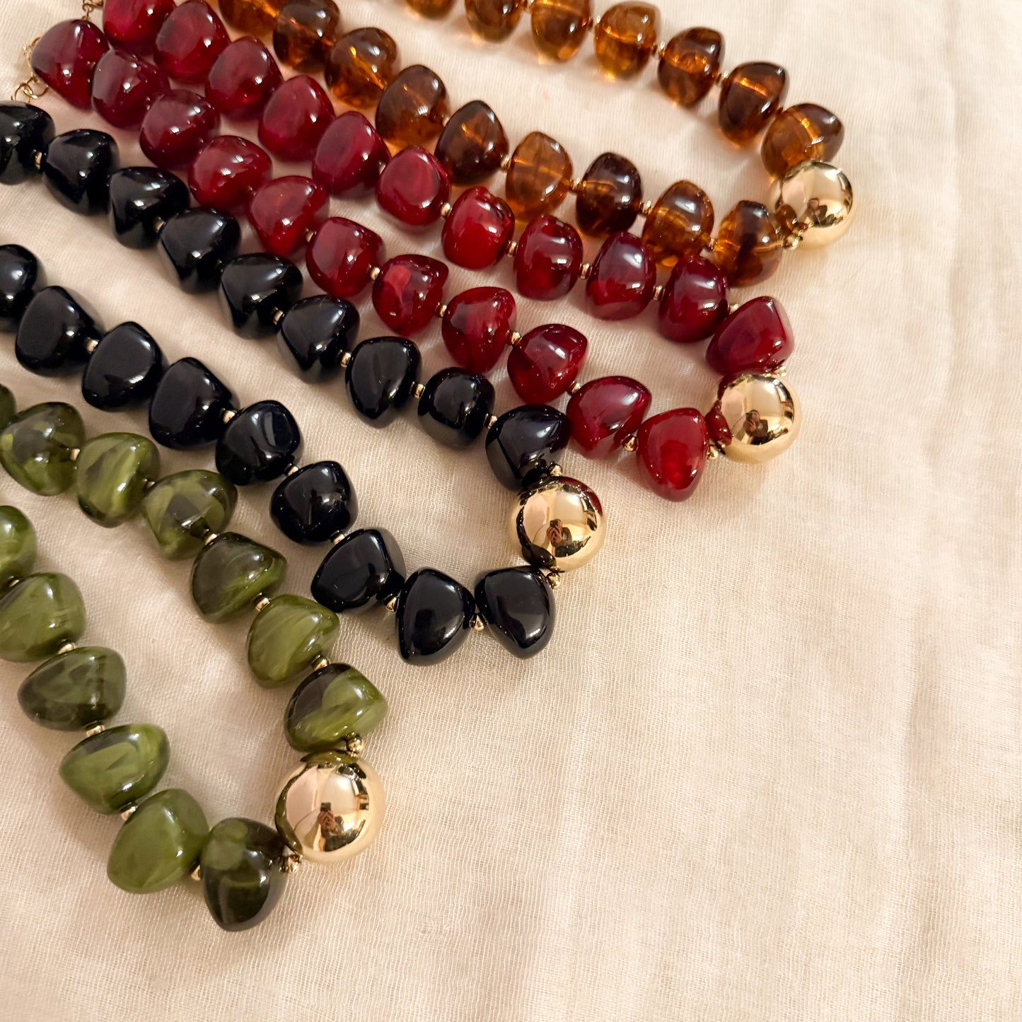 Collar Malena Maramelo Miel (lleva bola) (4 colores)