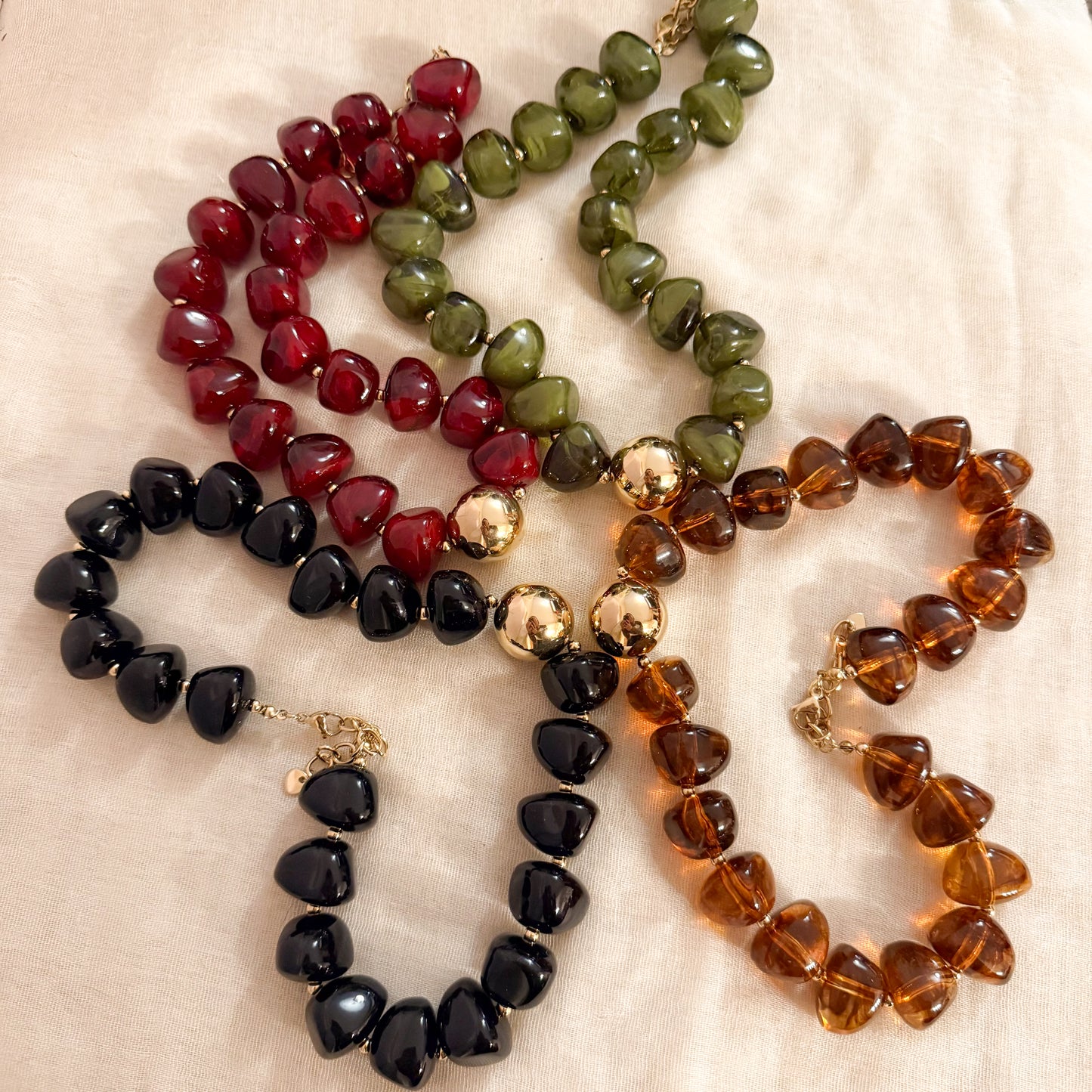 Collar Malena Maramelo Miel (lleva bola) (4 colores)