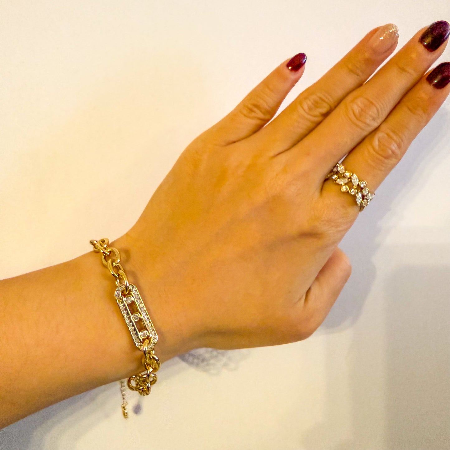 Pulsera Lazo de Luz（Cadena con Circonitas）