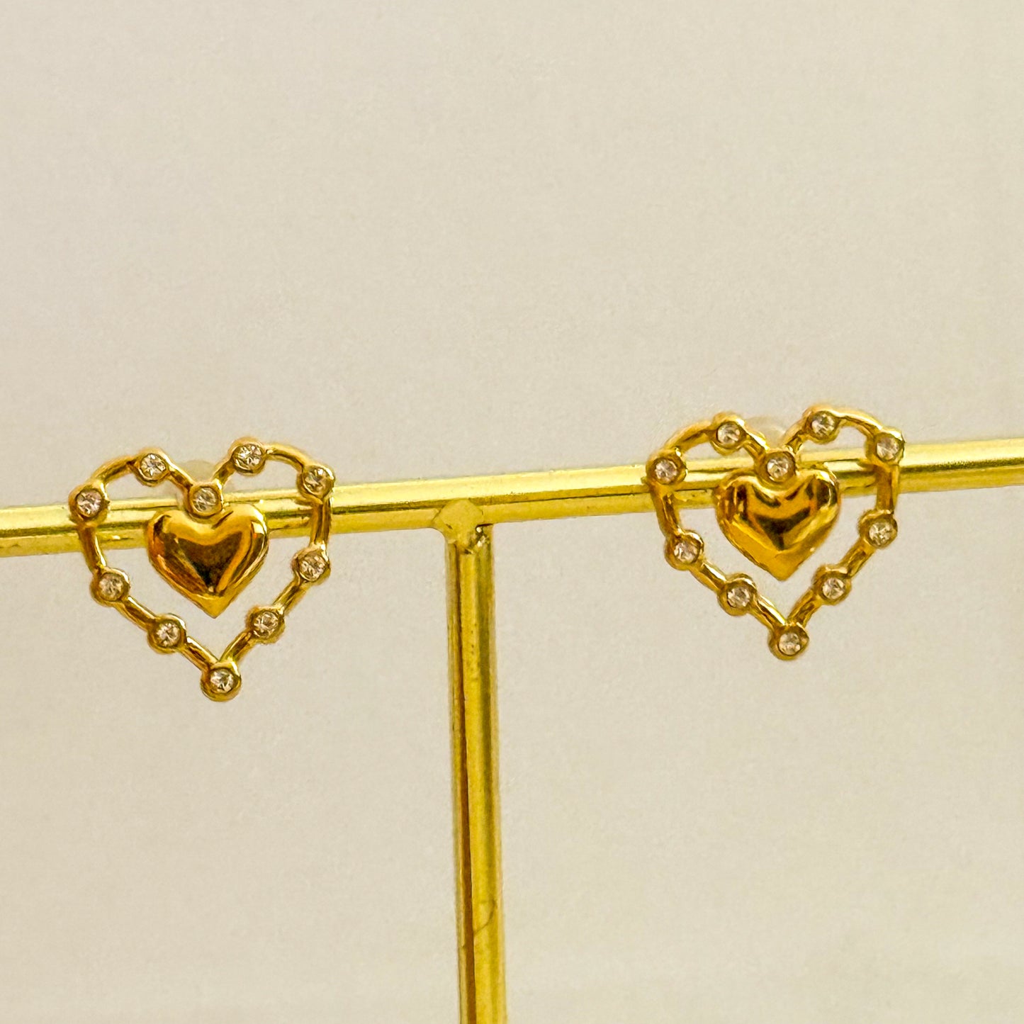 Pendientes Corazón Radiante (Marco Brillante)