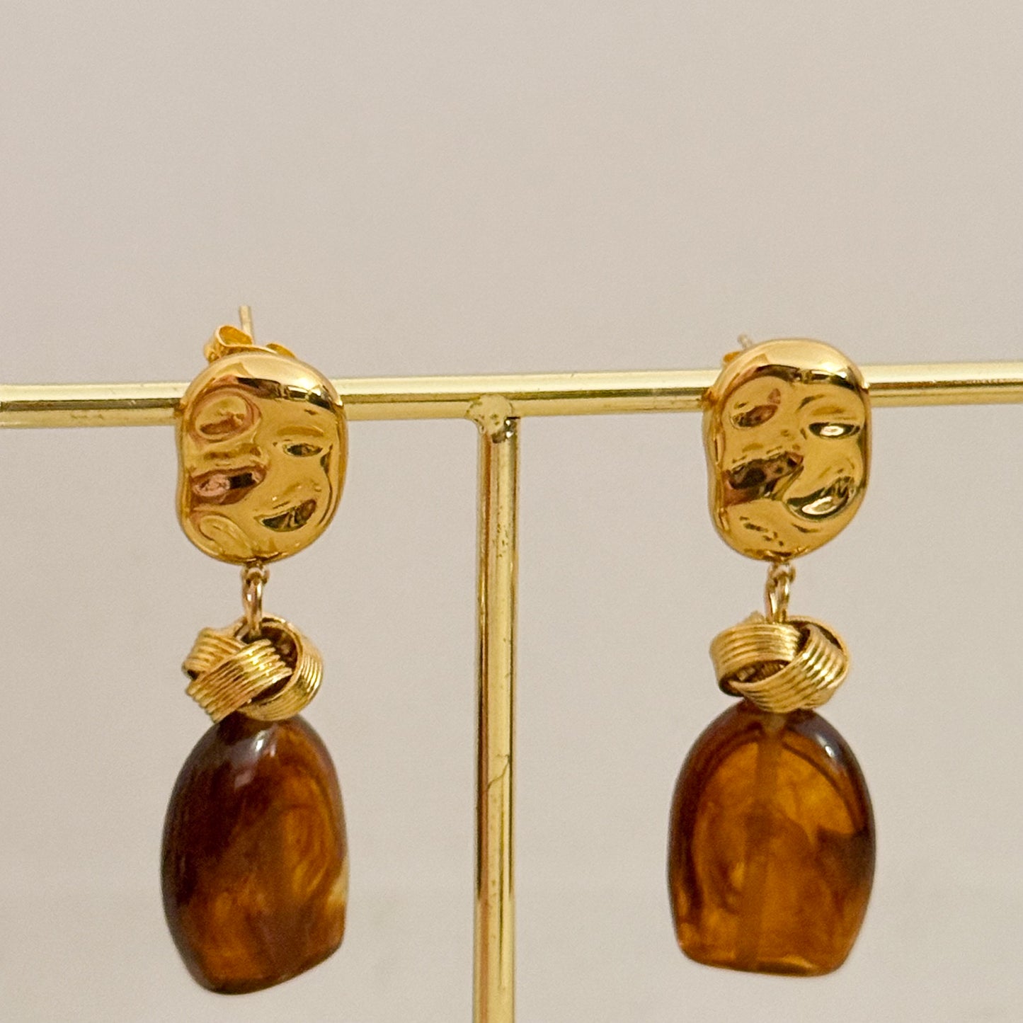 Pendientes Oro champán (Tres Tonos)
