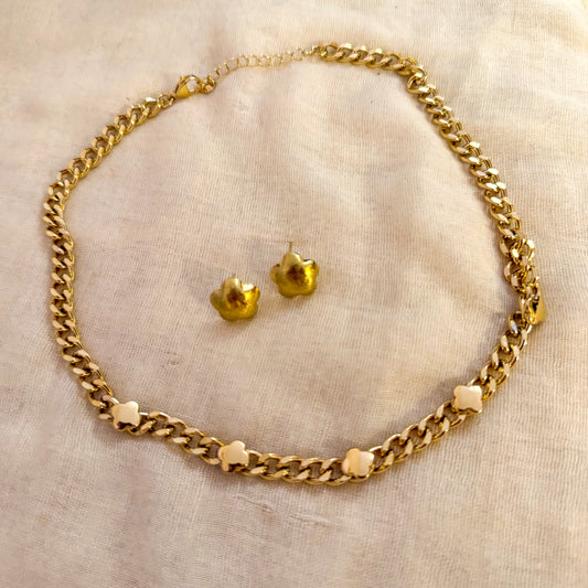 Collar Trébol Dorado (Cadena cubana)