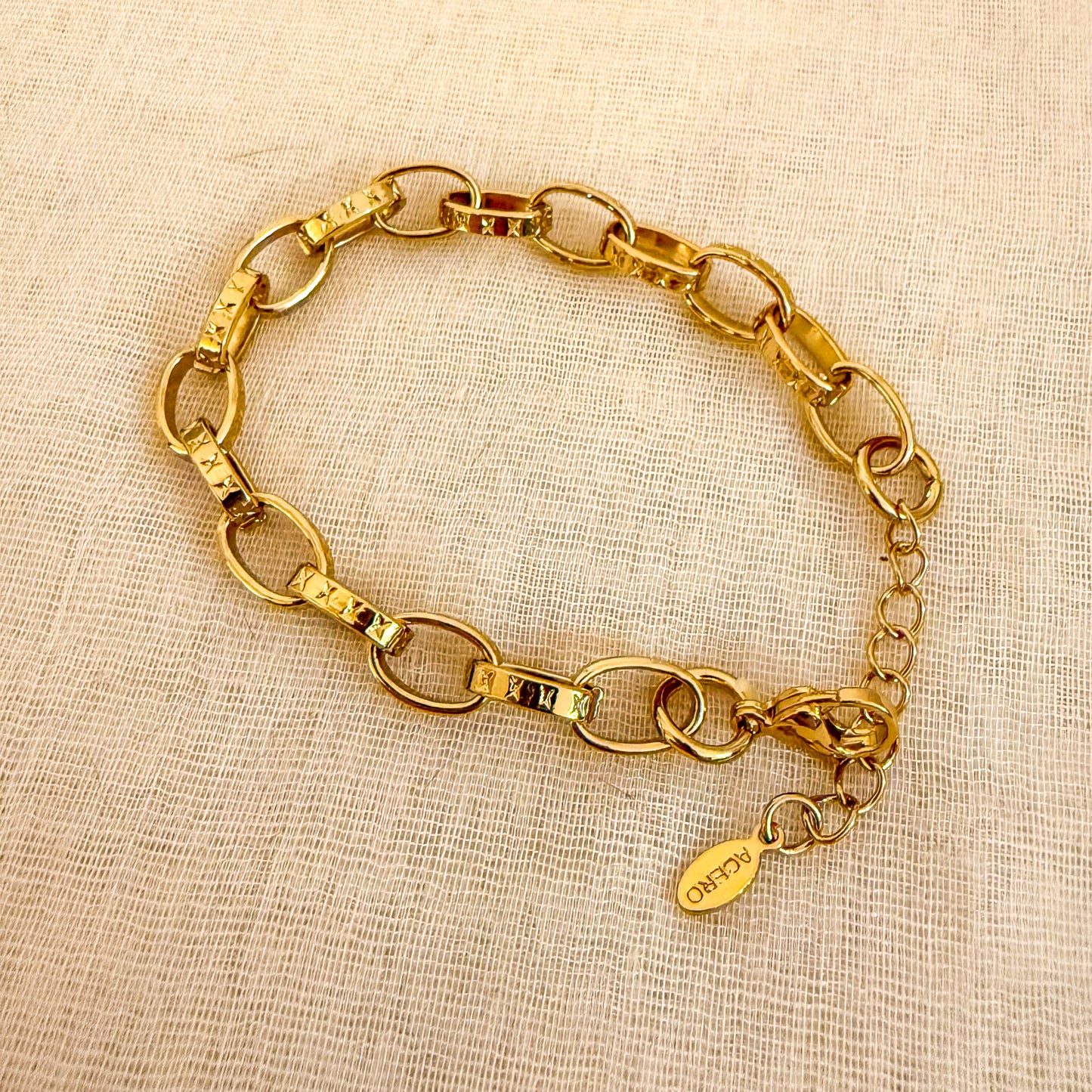 Pulsera Cadena Roma (Eslabón Grabado)