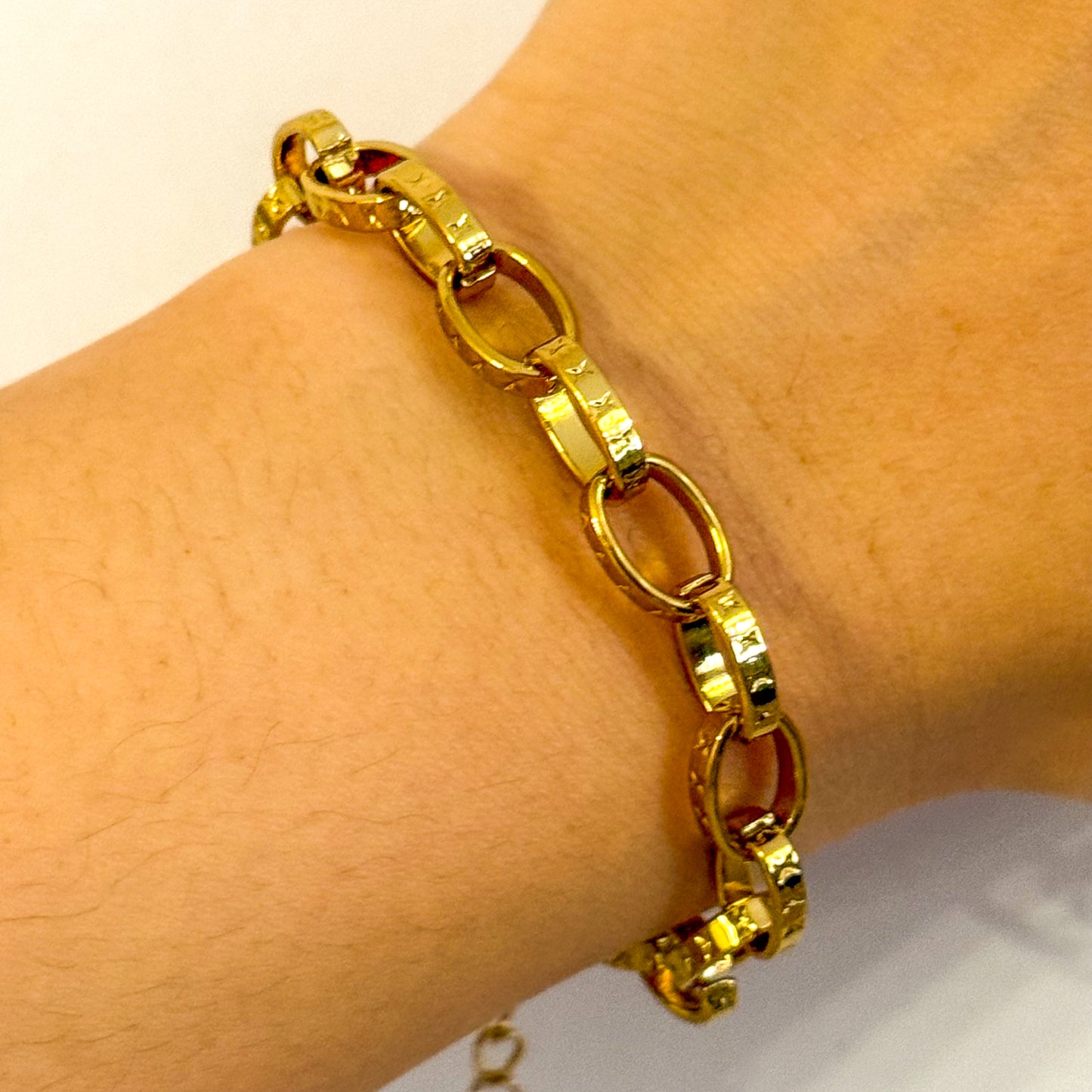 Pulsera Cadena Roma (Eslabón Grabado)